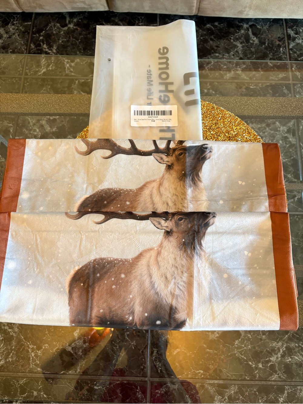 Snow Deer NWT Accent Pillow Cover with zipper. Set of 2 Covers, washable. - Picture 6 of 9